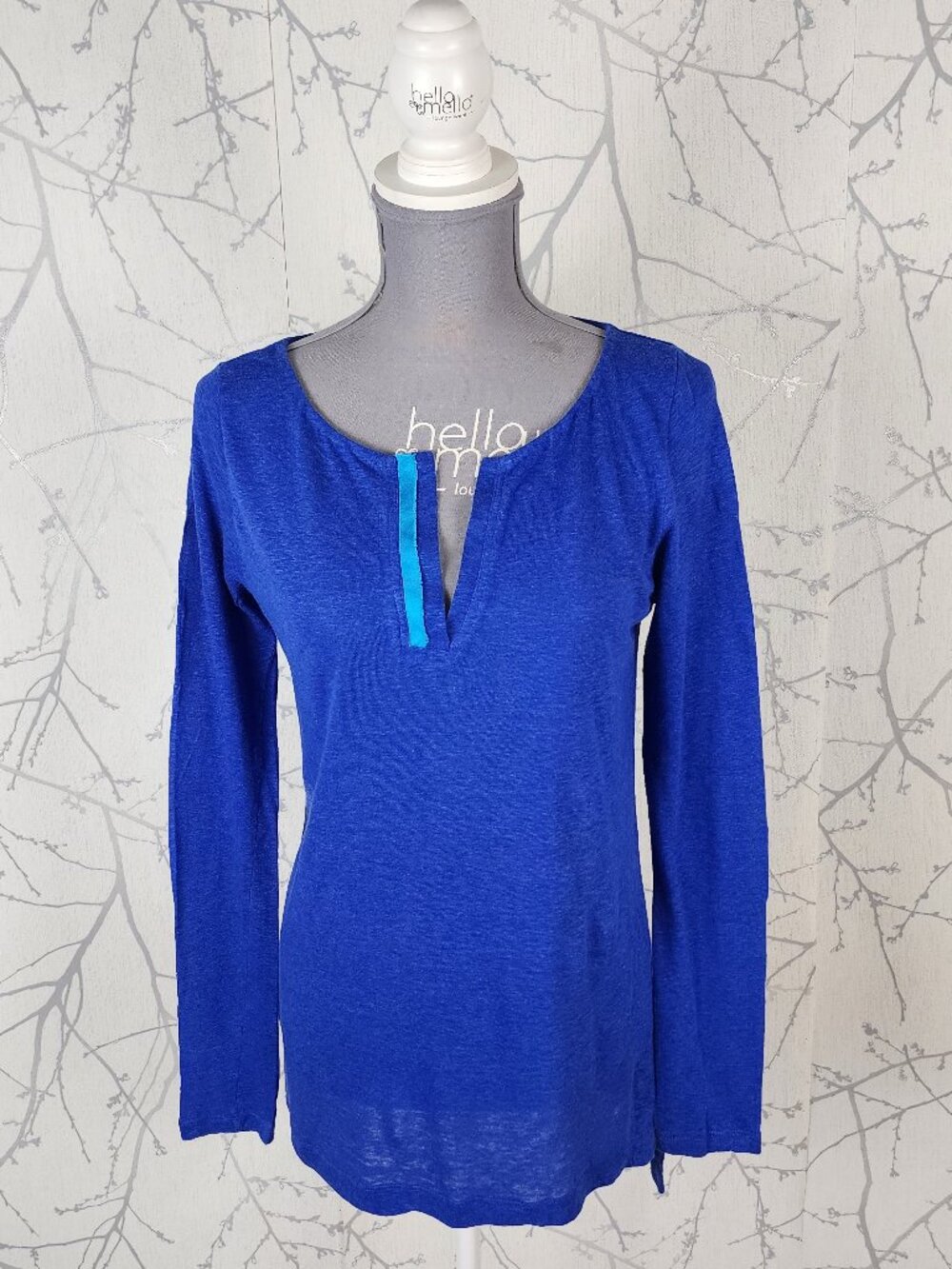 Elie Tahari Royal Blue 55% Linen Blend Split Round Neck Top